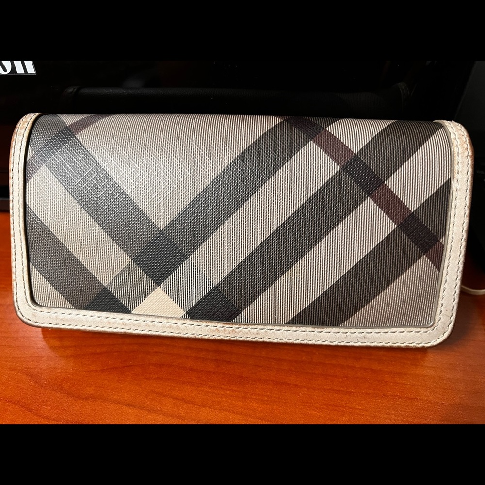 Burberry Vintage Check and Leather Continental Wallet